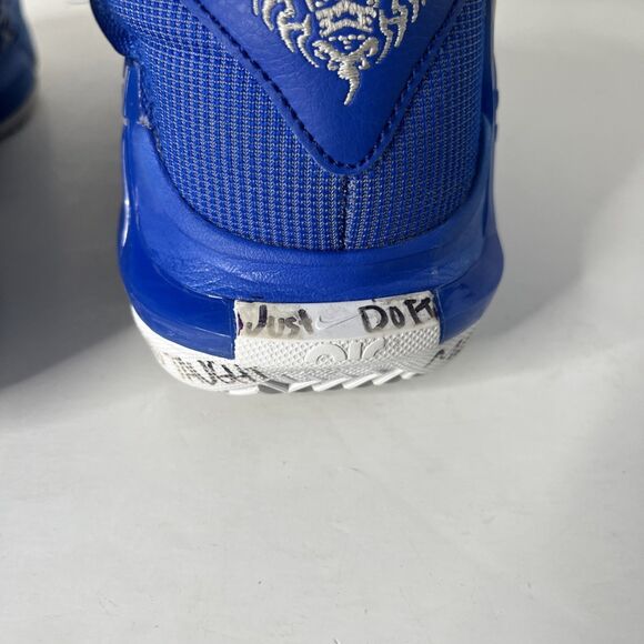 Nike Blue White Lebron Witness 7 Sneakers | Excellent Condition Size 7.5 main image 4